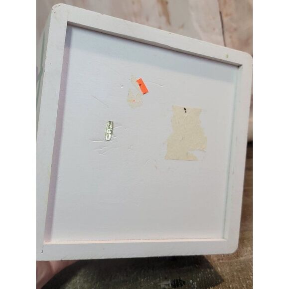 Easter wooden white floral basket AS IS Decor figure - Picture 9 of 9